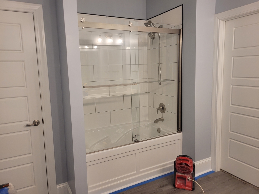 One-Day Shower vs. Custom Tile: Which Is Right for You?